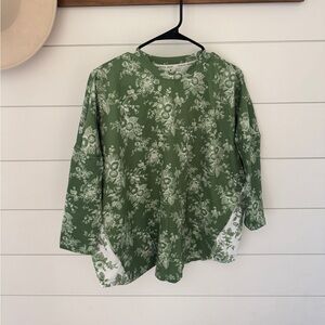 Tuckernuck Sport Top (Worn Once, Like New)